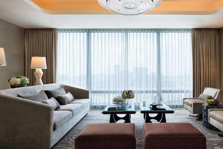 Room 26 of 60