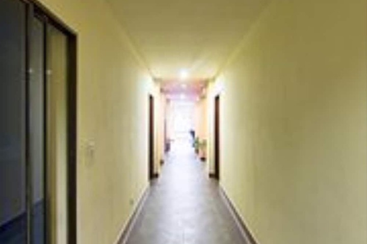 Ballroom/Hall 24 of 29