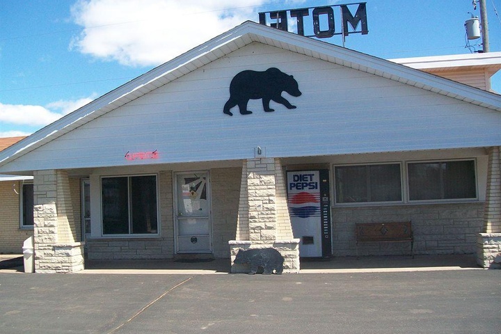 BLACK BEAR MOTEL