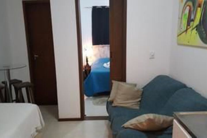 Room 17 of 19