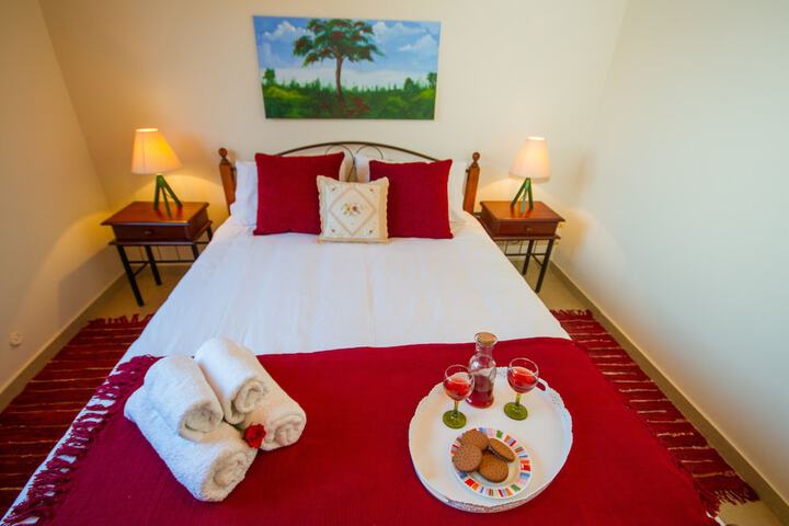 Room 4 of 30
