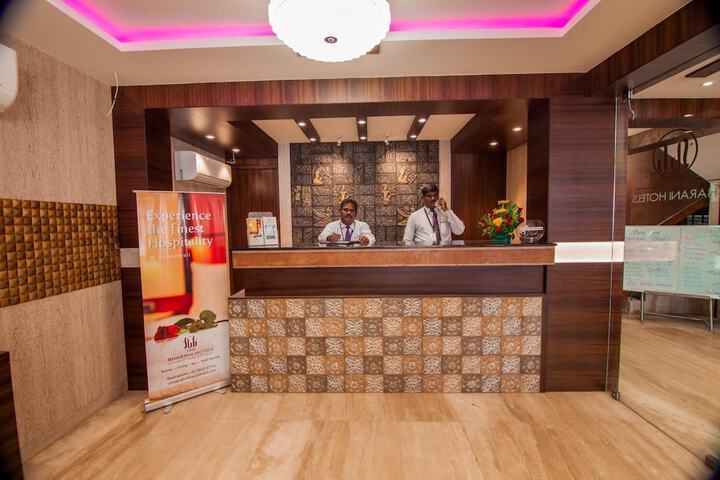 Entrance & Lobby