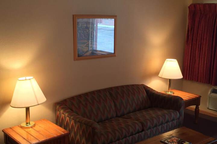Room 34 of 53