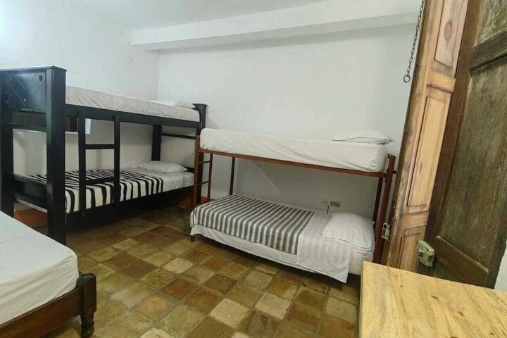 Room 11 of 67