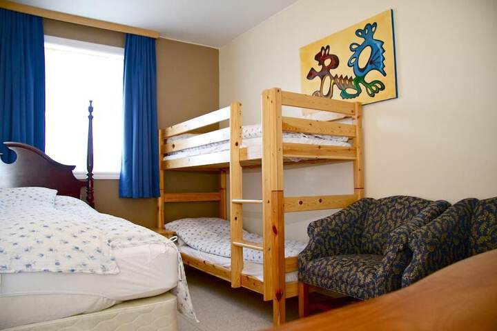 Room 34 of 78