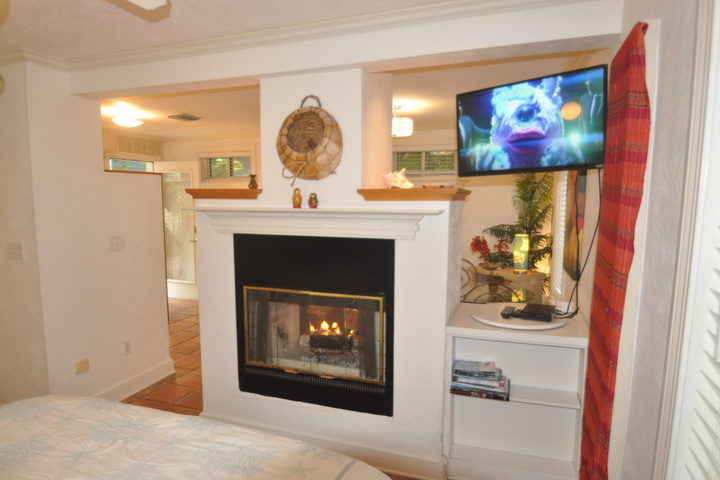 Photo of Treasure Island Beach Retreat Sleeps Up To 10