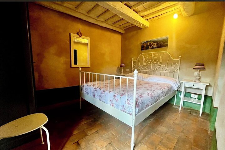 Room 3 of 41