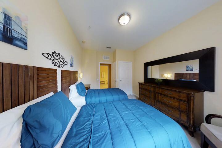 #10 Condo in Orlando, FL