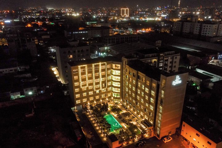 Hotel 26 of 27