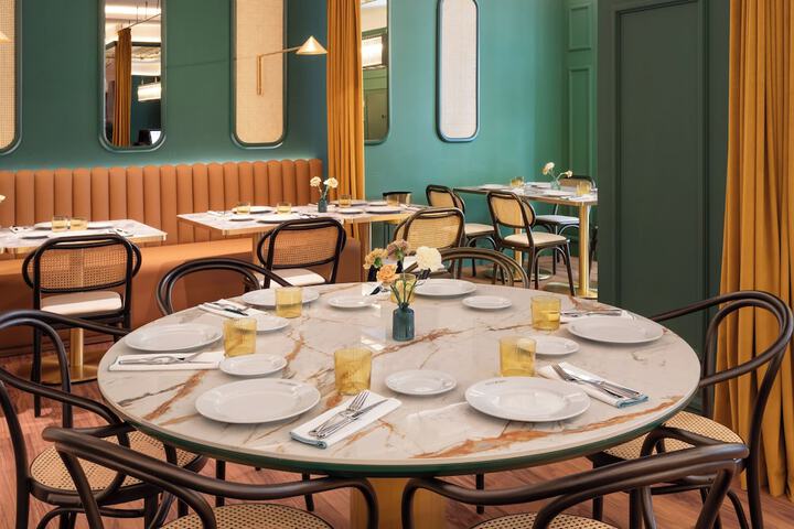 Dining 98 of 119