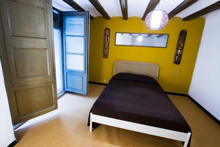 Room 8 of 29