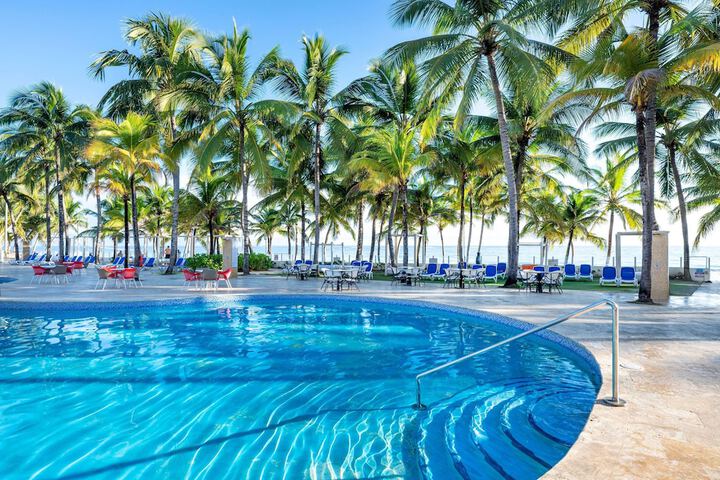 Pool Hotel