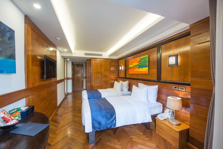 Room 10 of 91
