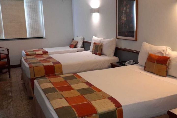 Room 18 of 41