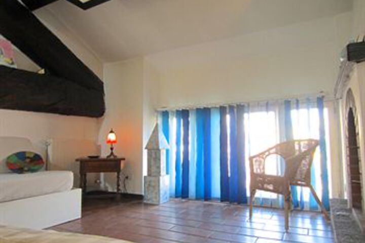 Room 116 of 159