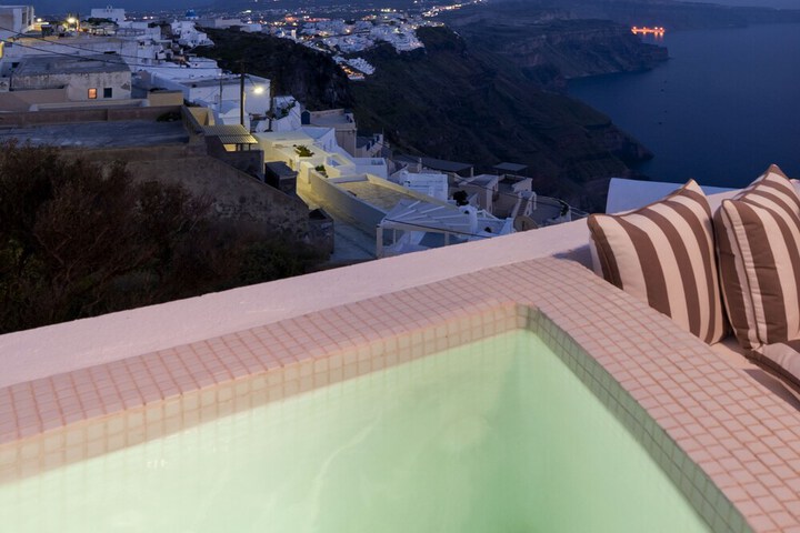 Hotel 75 of 78