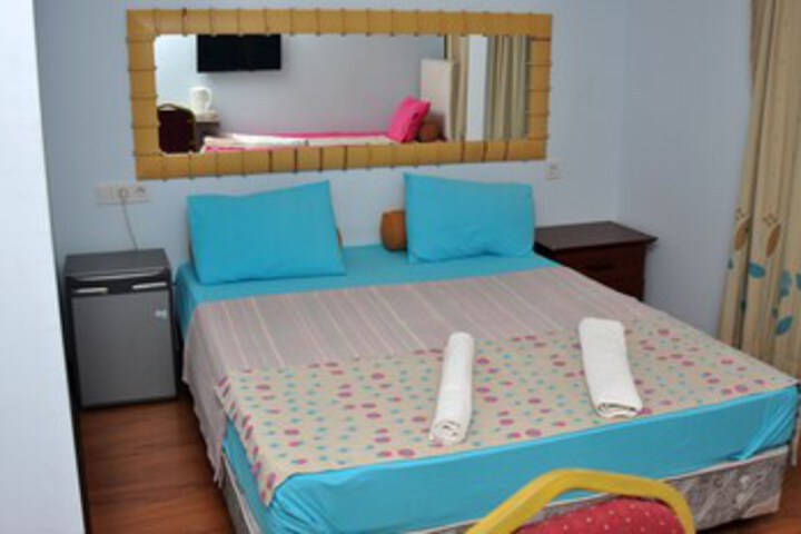 Room 105 of 137