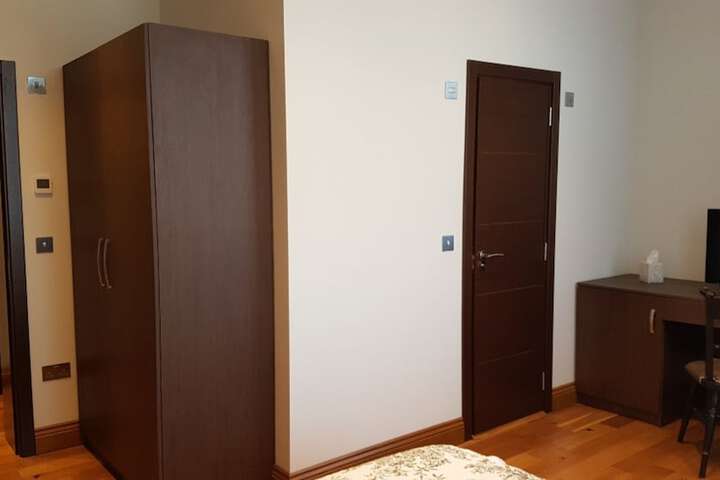 Room 13 of 57