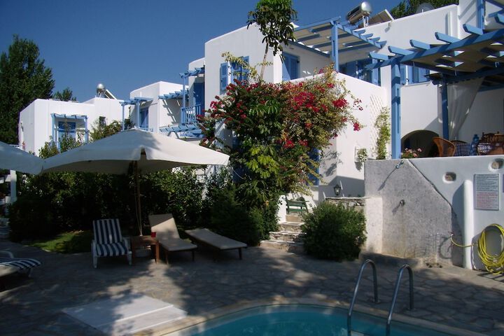 Pool Hotel