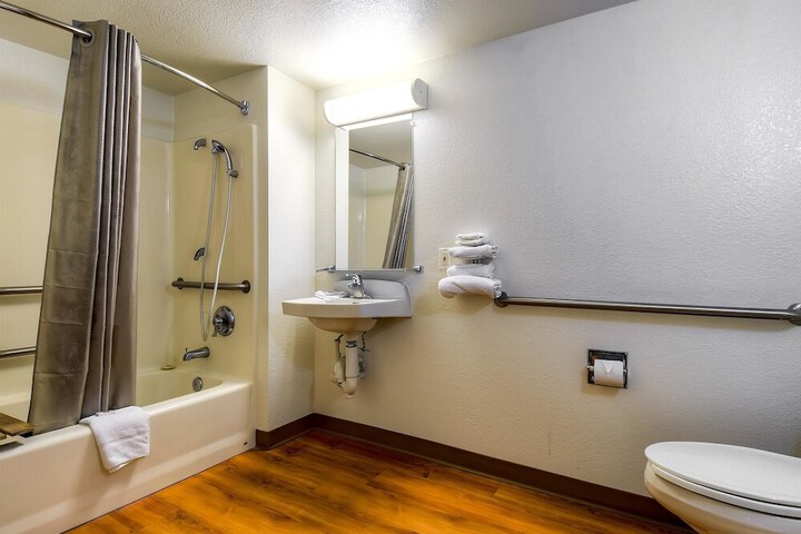 Hotel Amenity