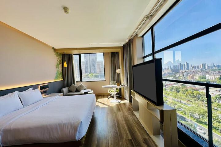 Room 38 of 86