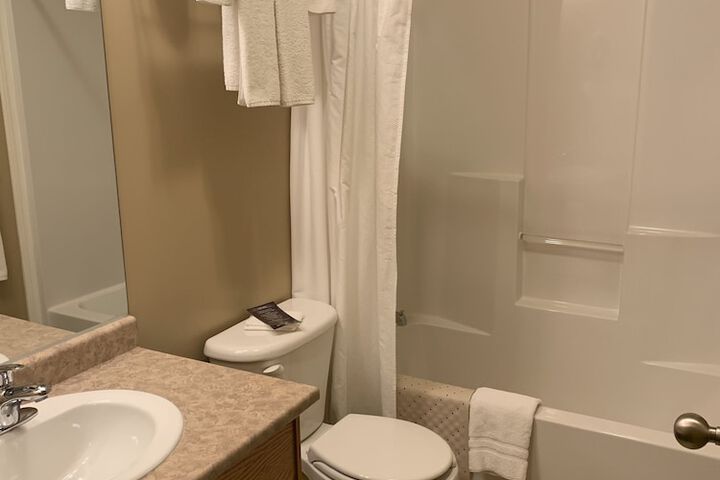Room 75 of 122