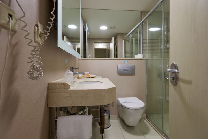 Bath Interior