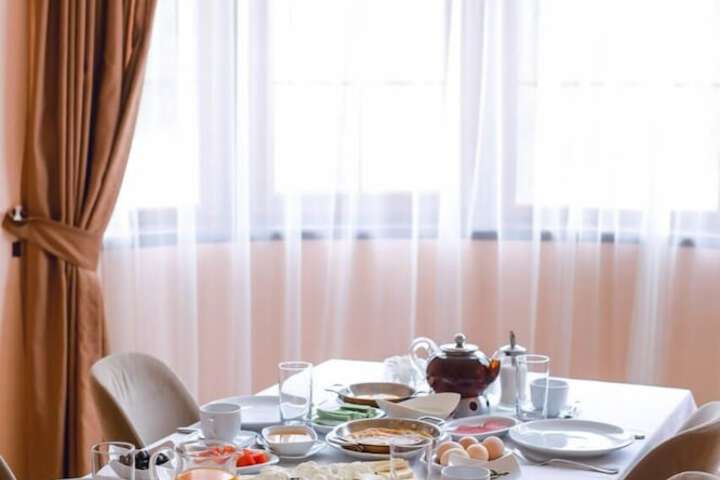 Breakfast/Coffee Service 43 of 63