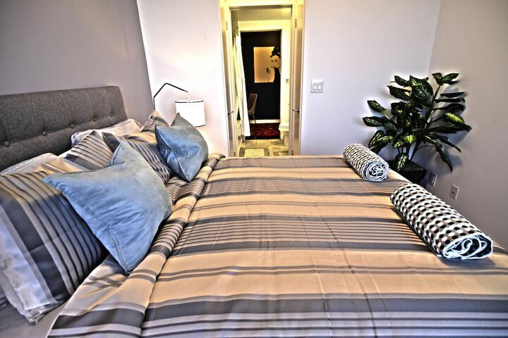 Room 3 of 30