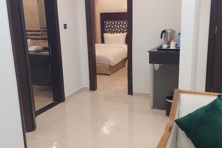 Room 9 of 61