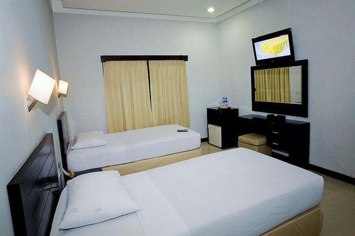 Room 18 of 24