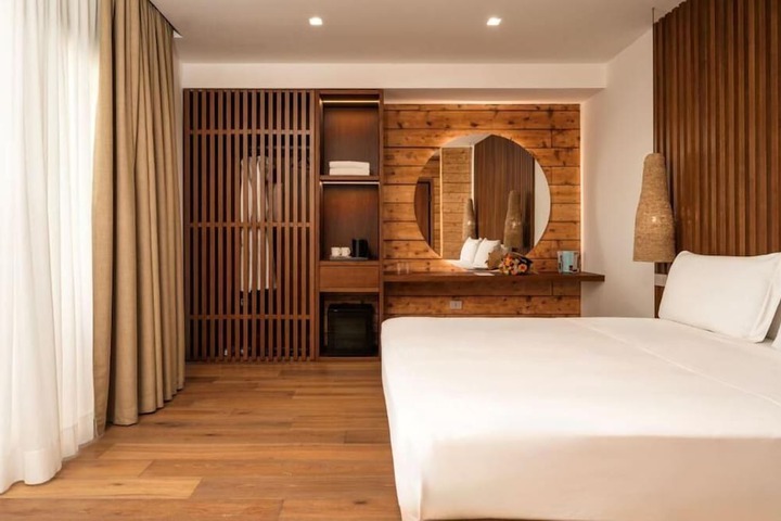 Room 25 of 85