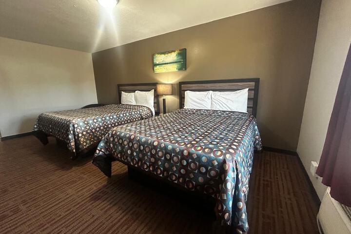 Room 21 of 51
