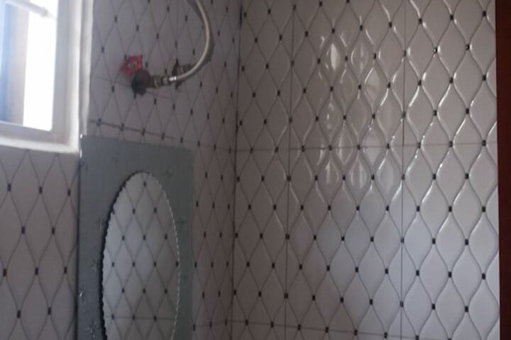 Room 15 of 35