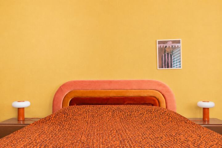 Room 4 of 66