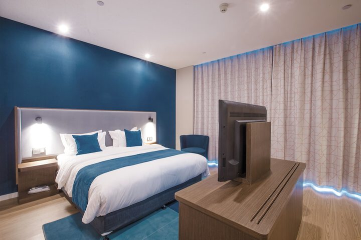 Room 21 of 60