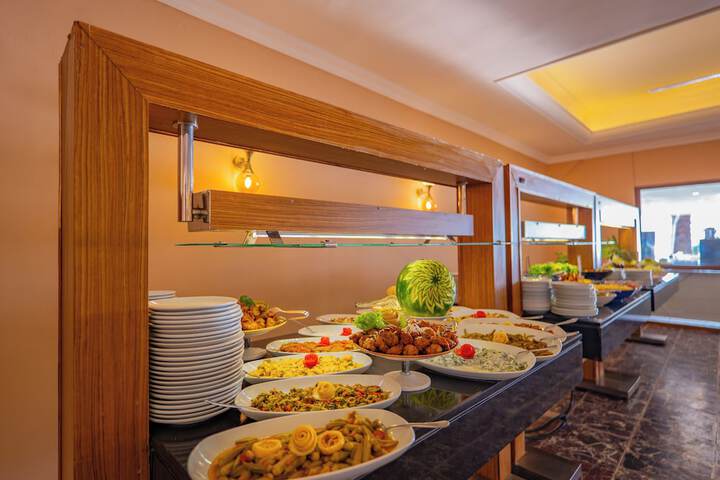 Dining 121 of 209