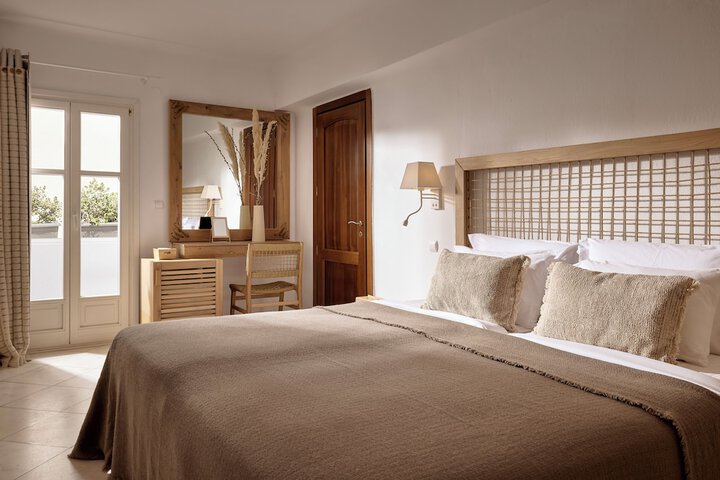 Room 106 of 190