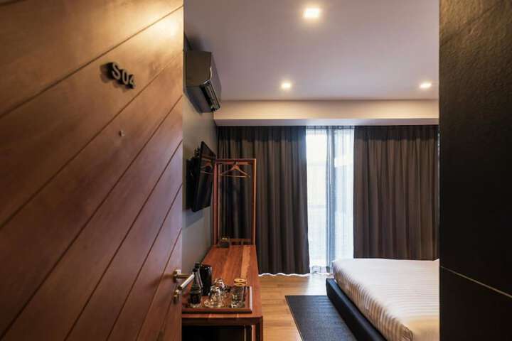 Room 22 of 67