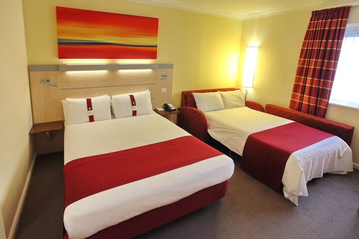 Room 15 of 59