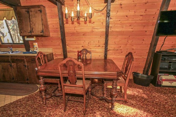 Room 11 of 26