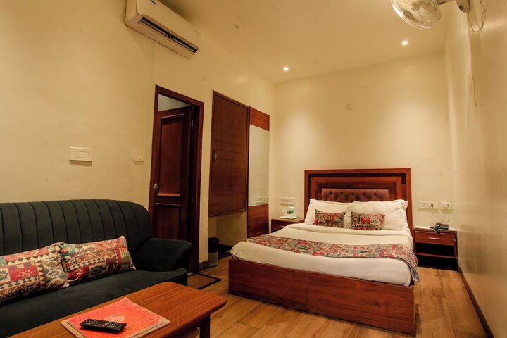 Room 29 of 46