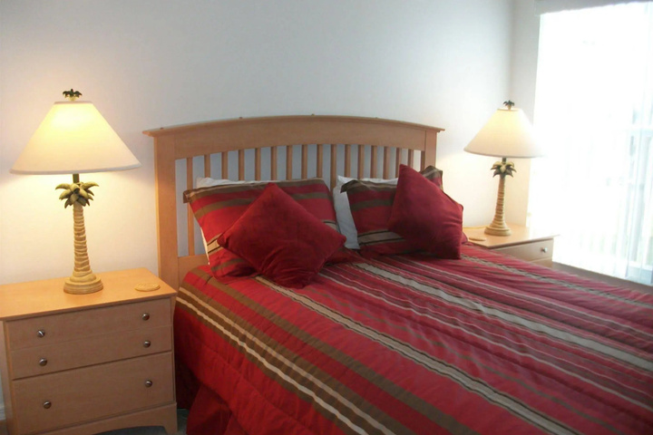 Room 4 of 14