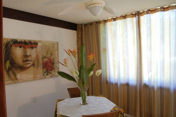 Room 11 of 36
