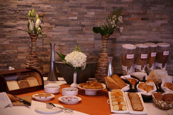 Dining Photos