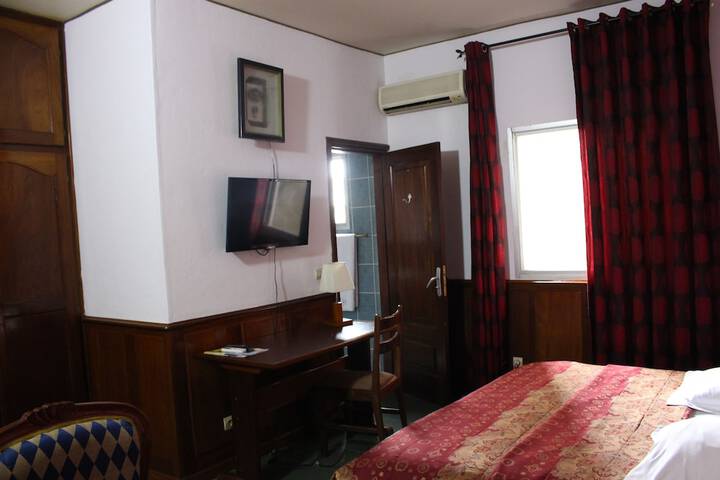 Room 26 of 56