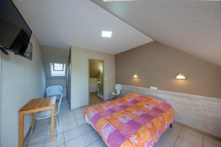 Room 15 of 31