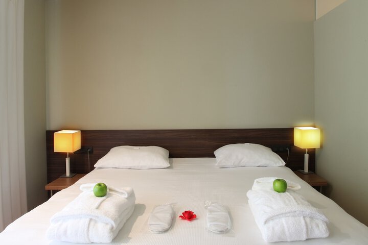 Room 4 of 41