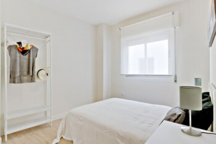 Room 17 of 22