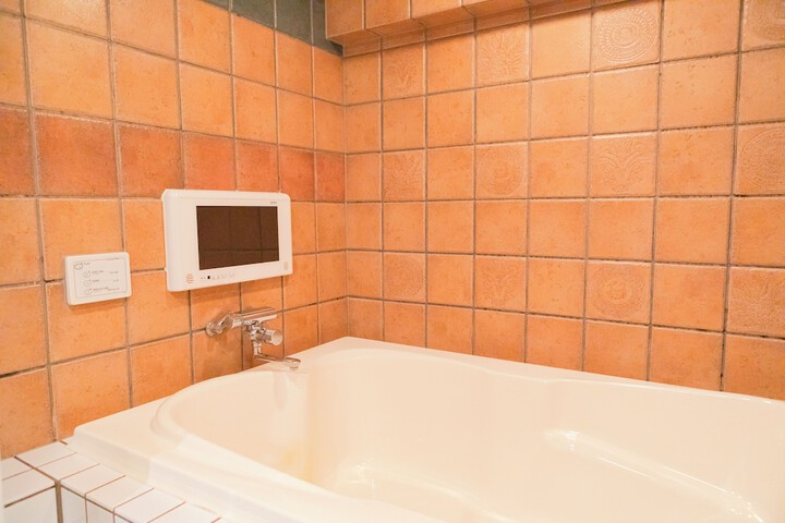 Room 200 of 257